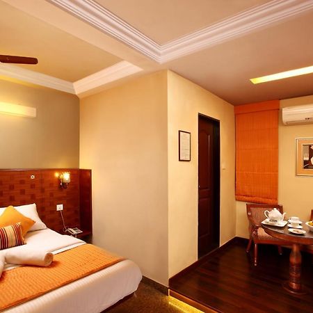 Hotel Rajdhani Panaji Exteriör bild