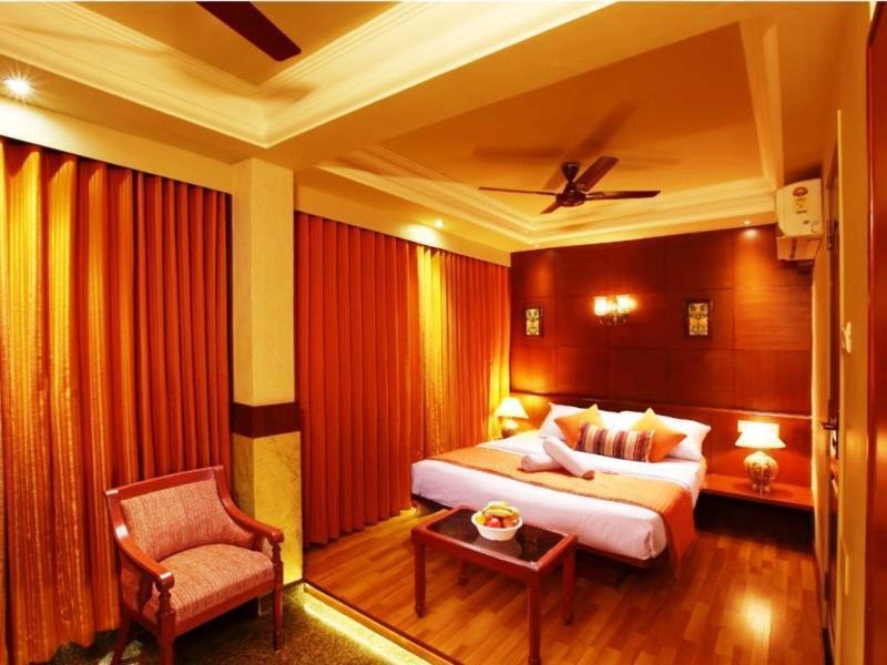Hotel Rajdhani Panaji Exteriör bild